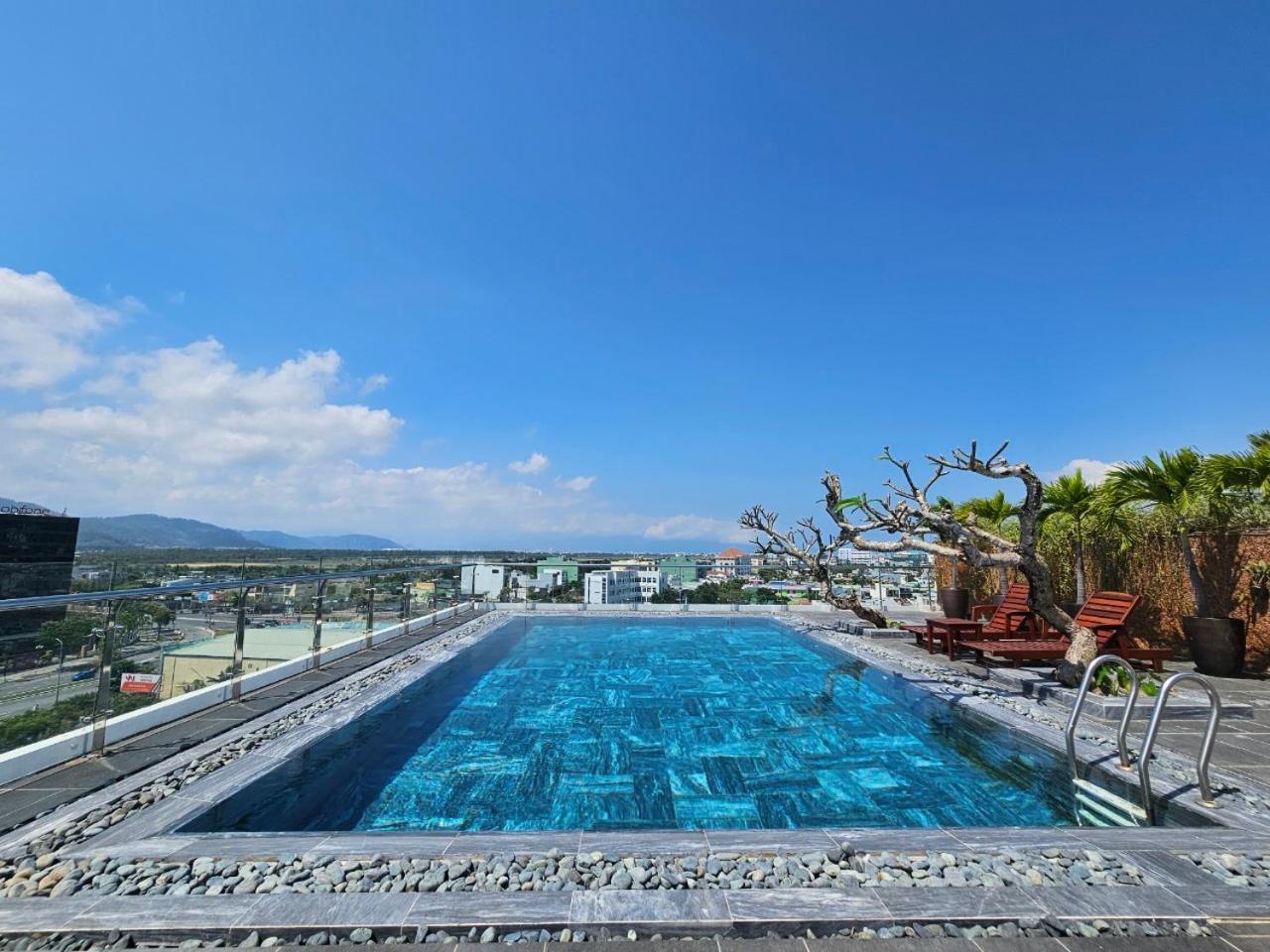 Mtr Apartment & Hotel Дананг Екстер'єр фото